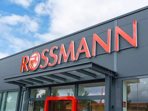 Promocja na mgiełkę w Rossmannie