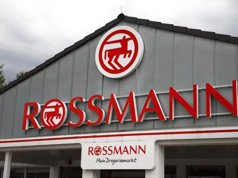 Promocja na Prada La Femme w Rossmannie