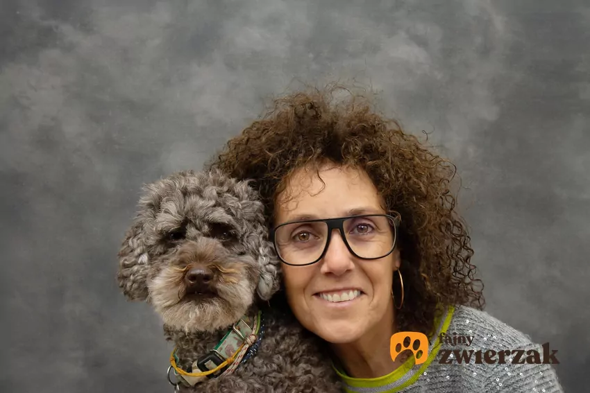 Portret psa i bardzo podobnej opiekunki